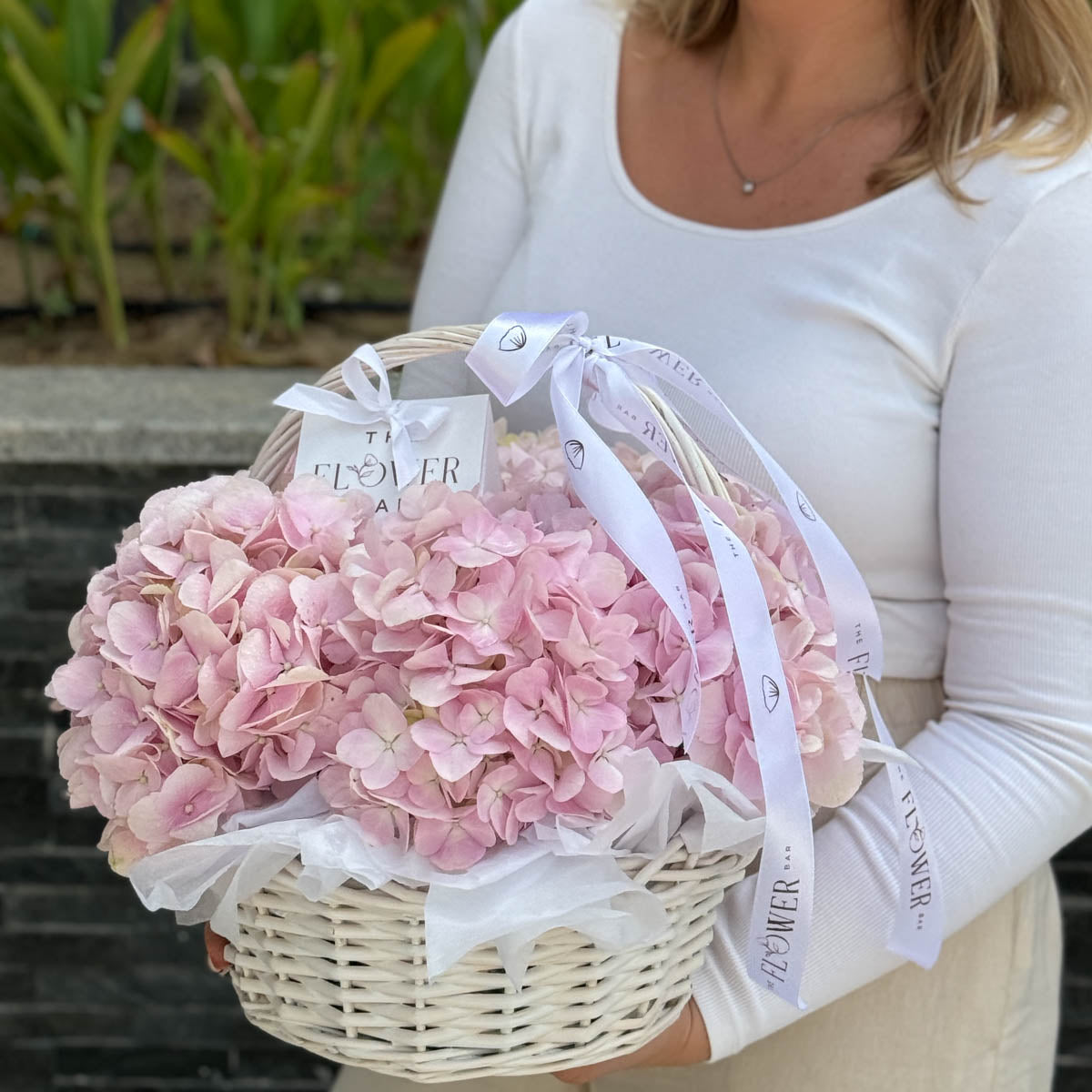 5 Hydrangea Pink in White Basket