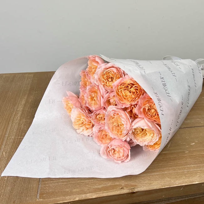 5 Julietta Spray Roses