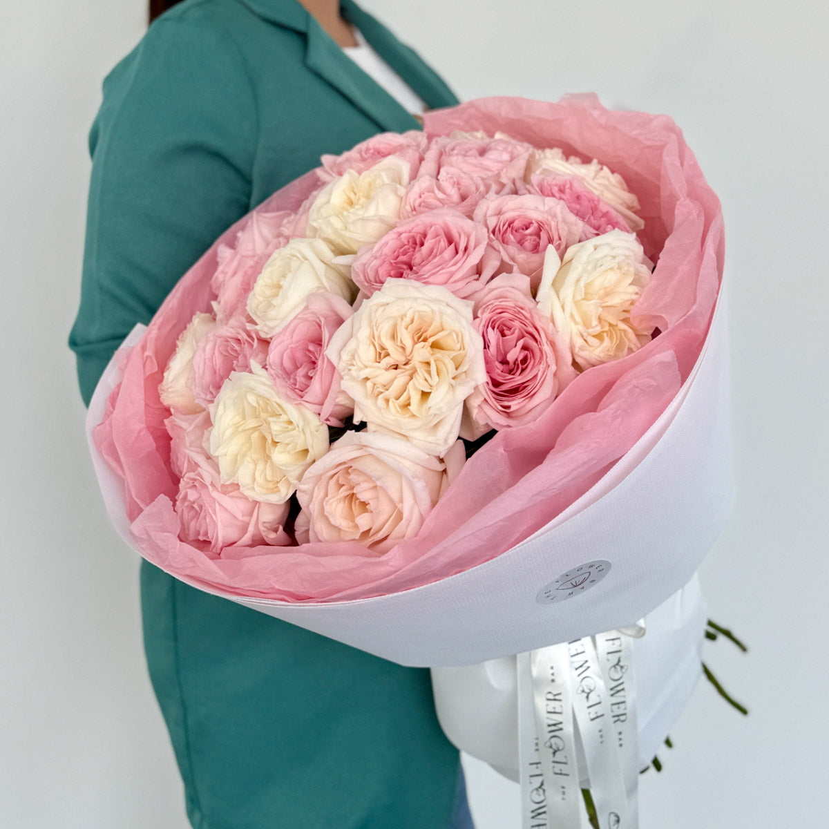 25 Garden Roses Bouquet